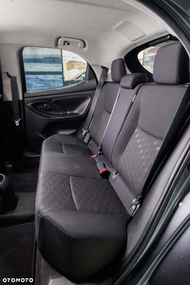 Toyota Yaris 1.5 Comfort - 23