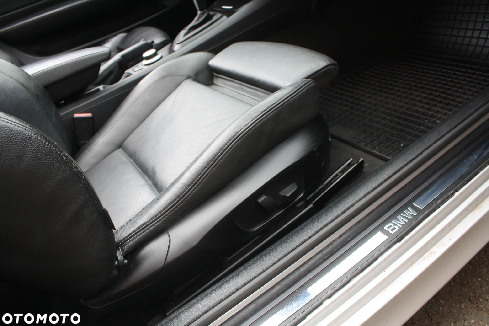 BMW Seria 1 120i Edition Sport - 29