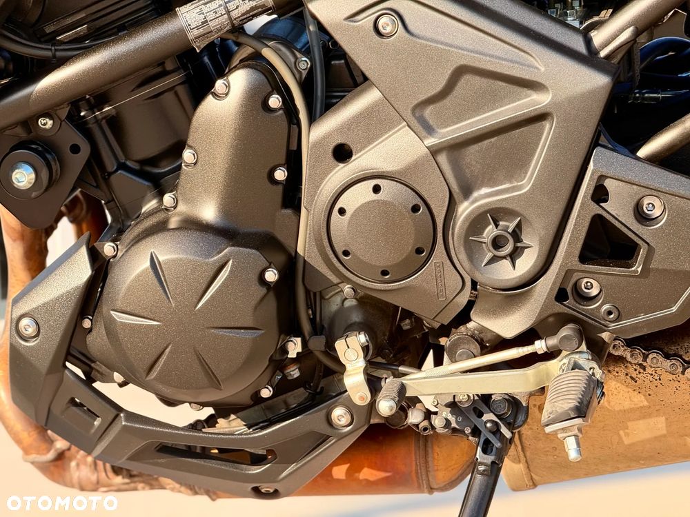 Kawasaki Versys 650 - 16