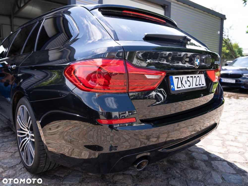 BMW Seria 5 530d xDrive Sport Line - 22