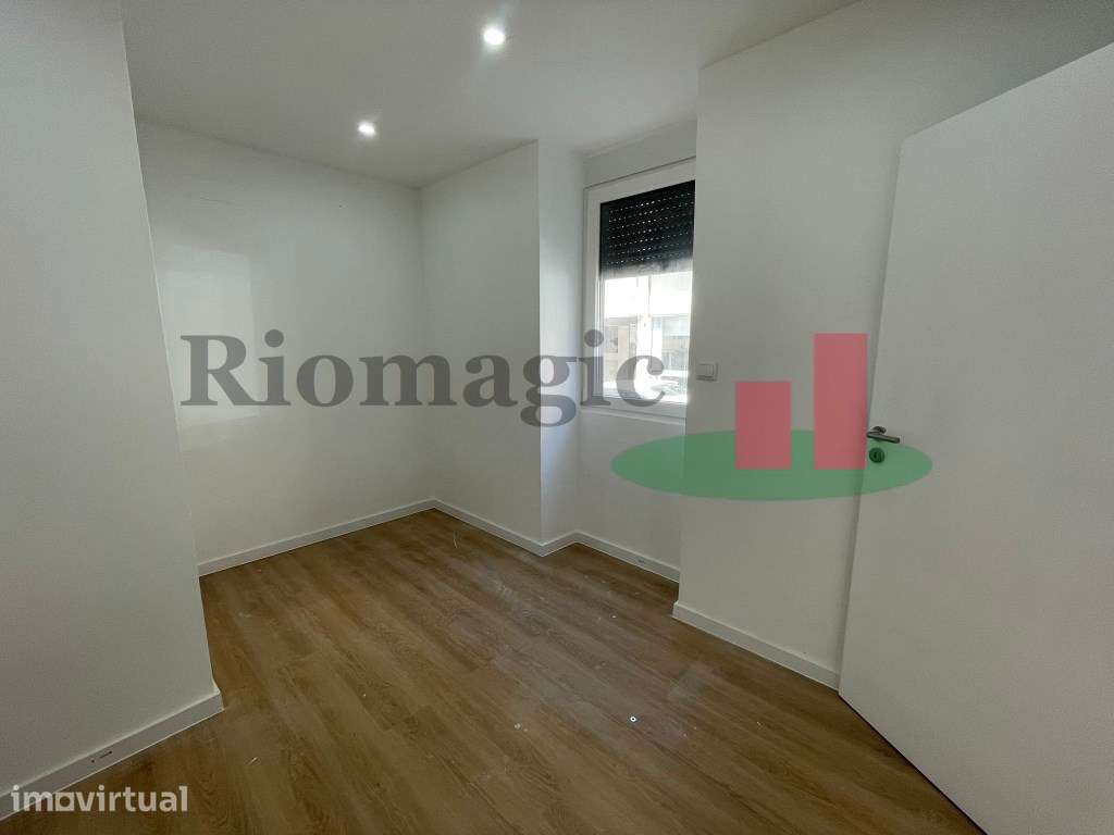 Moradia T3 Santarém ***RIOMAGIC*** - Grande imagem: 4/34
