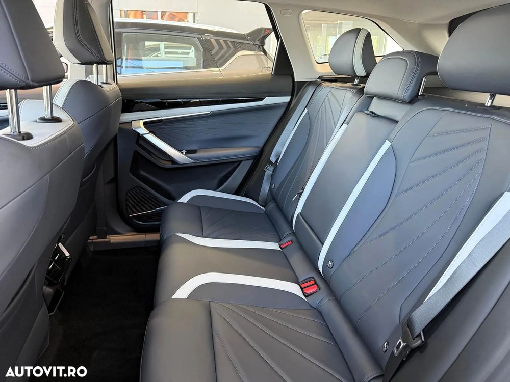 Geely Starray 1.5 T-GDI 7DCT GF - 10
