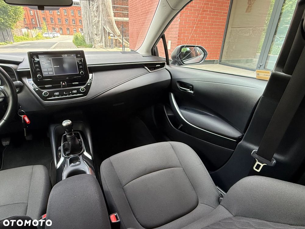 Toyota Corolla 1.5 Comfort - 18