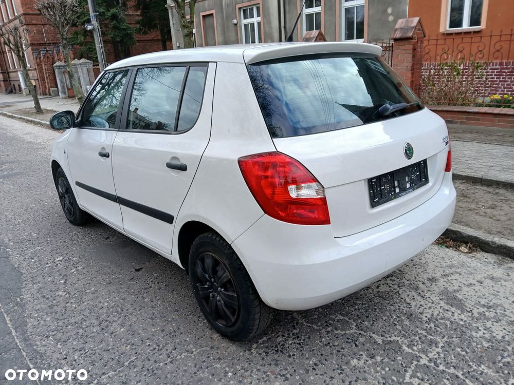 Skoda Fabia - 15