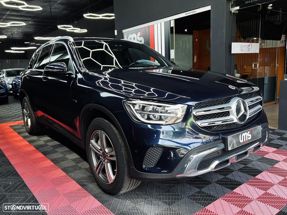 Mercedes-Benz GLC 300 e 4Matic - 2