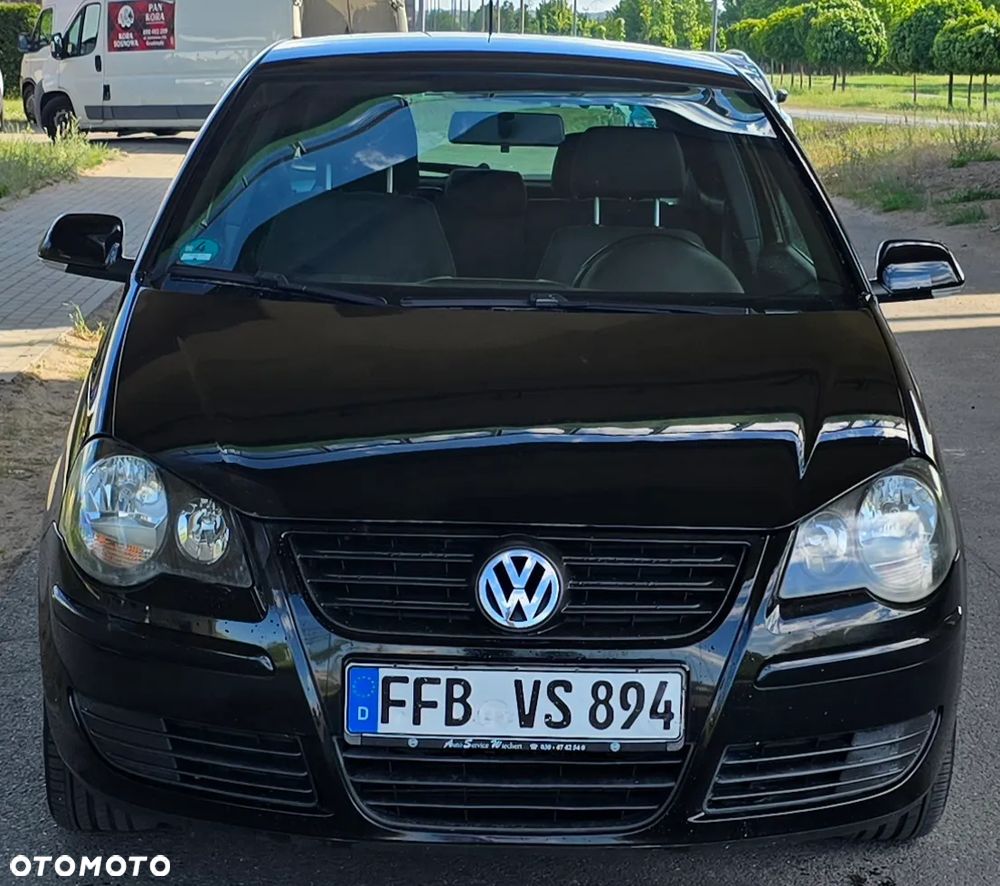 Volkswagen Polo 1.4 Highline - 1