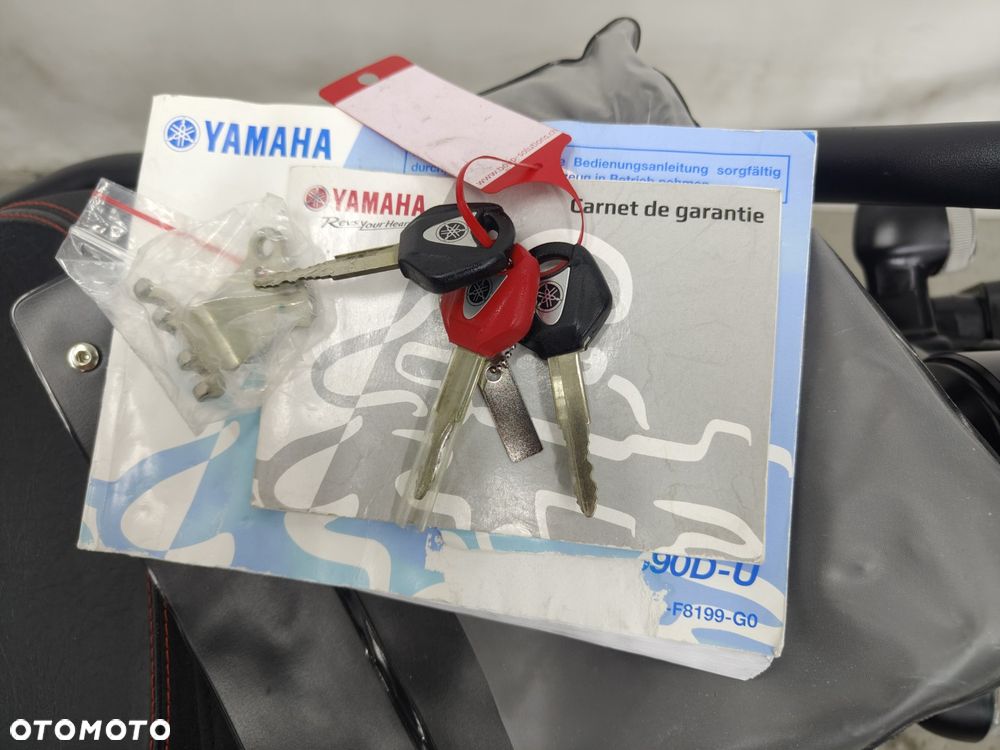 Yamaha XSR - 27