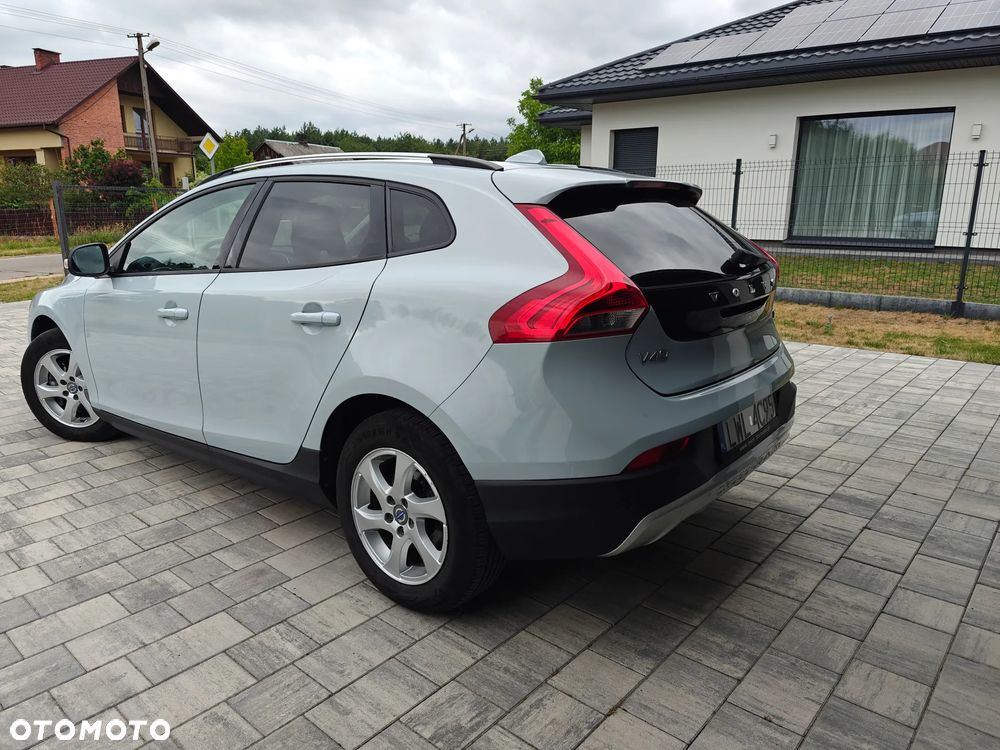 Volvo V40 D2 Drive-E Momentum - 5