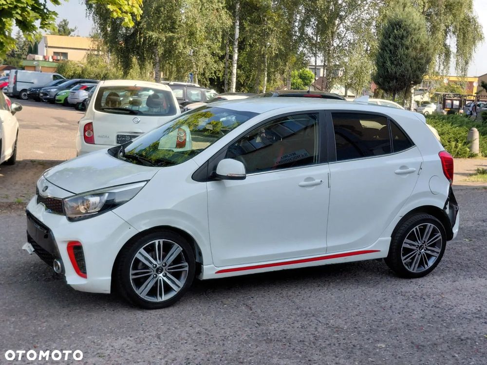 Kia Picanto - 10