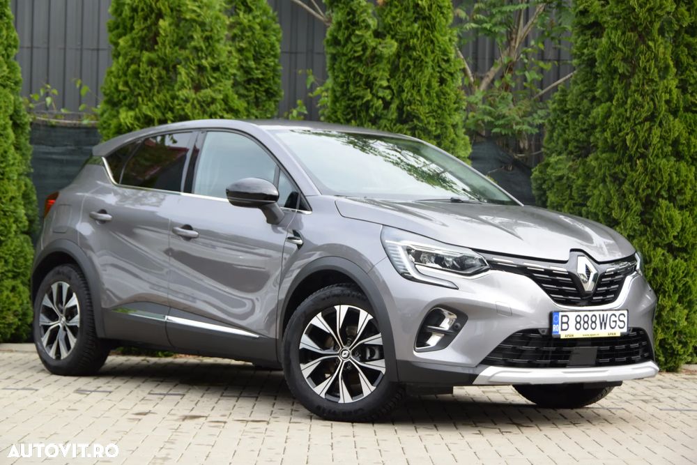 Renault Captur PHEV 160 Techno