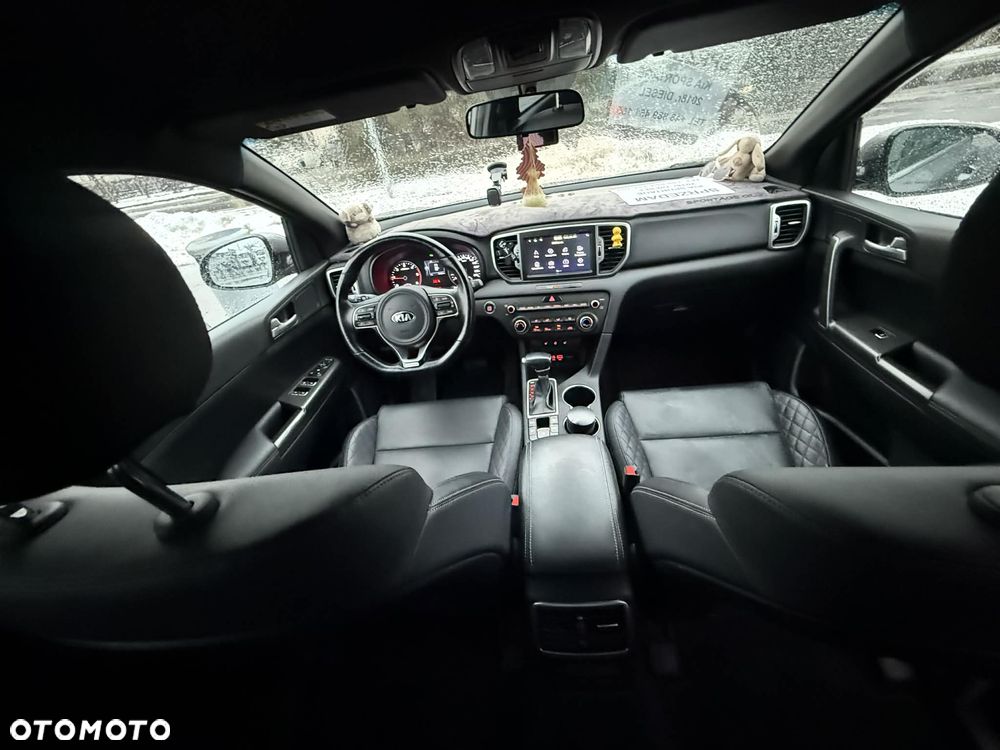 Kia Sportage 2.0 CRDI AWD Eco-Dynamics+ (48V M-H) SPIRIT - 11