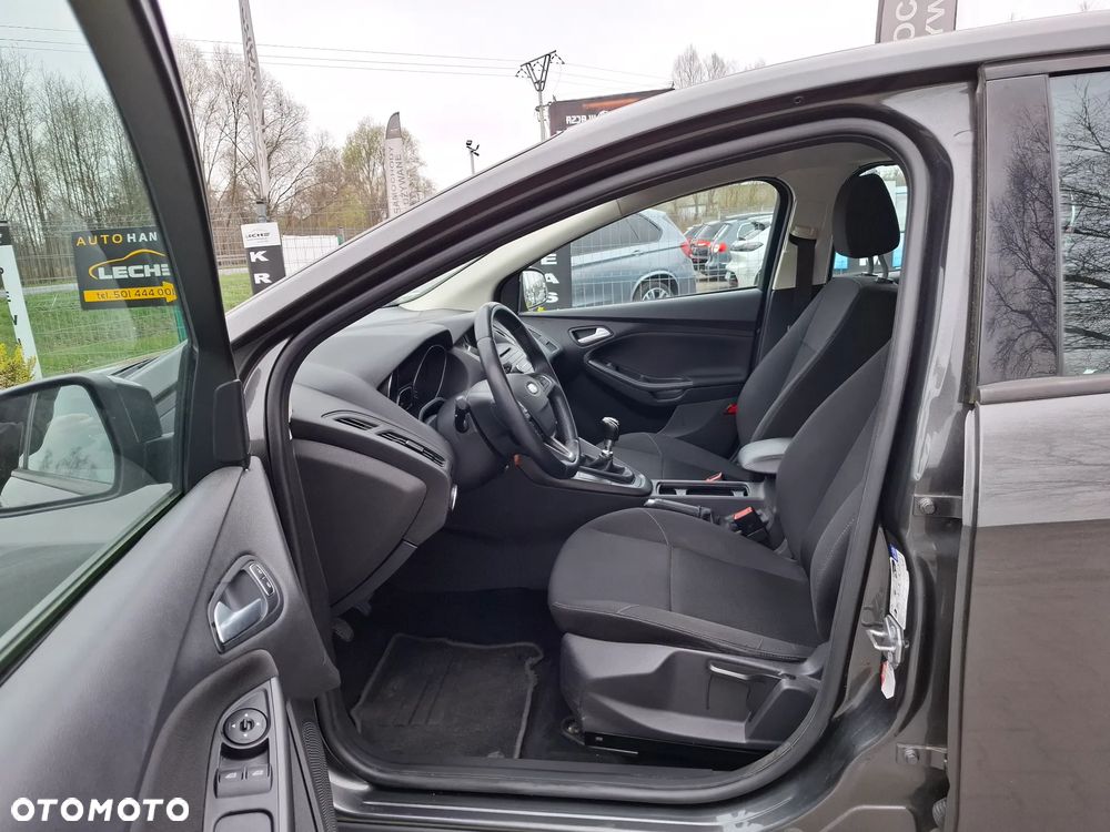 Ford Focus - 11