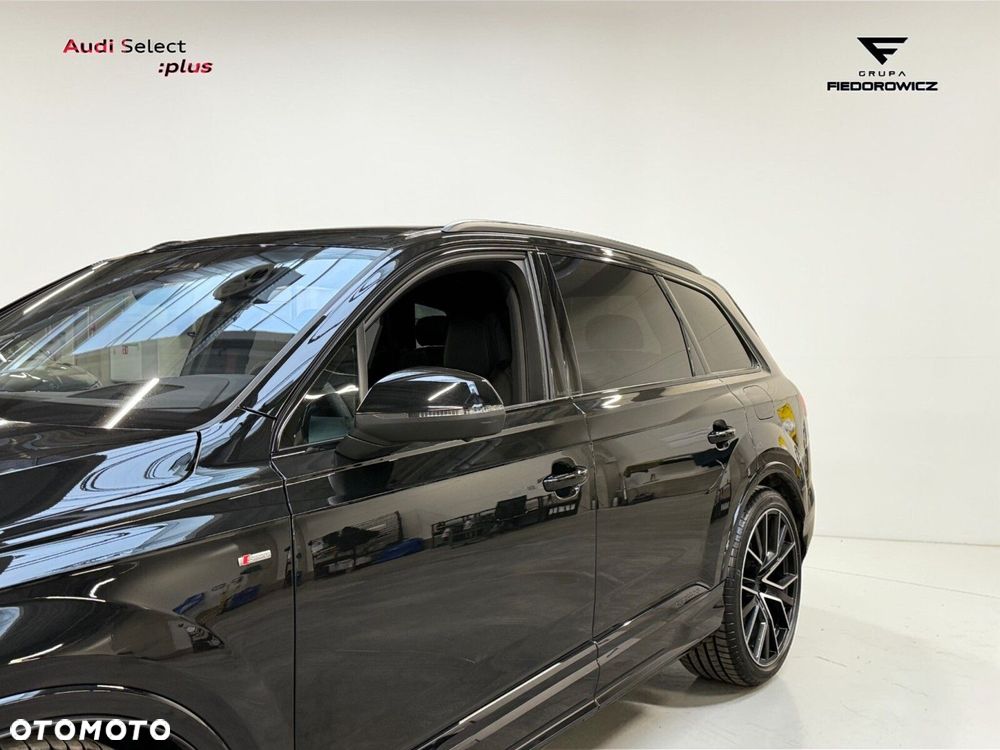 Audi Q7 - 11