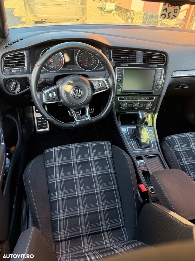 Volkswagen Golf GTD 2.0 TDI SCR DSG - 4