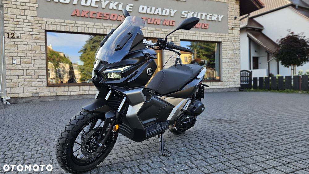 VOGE SR1 ADV - 1