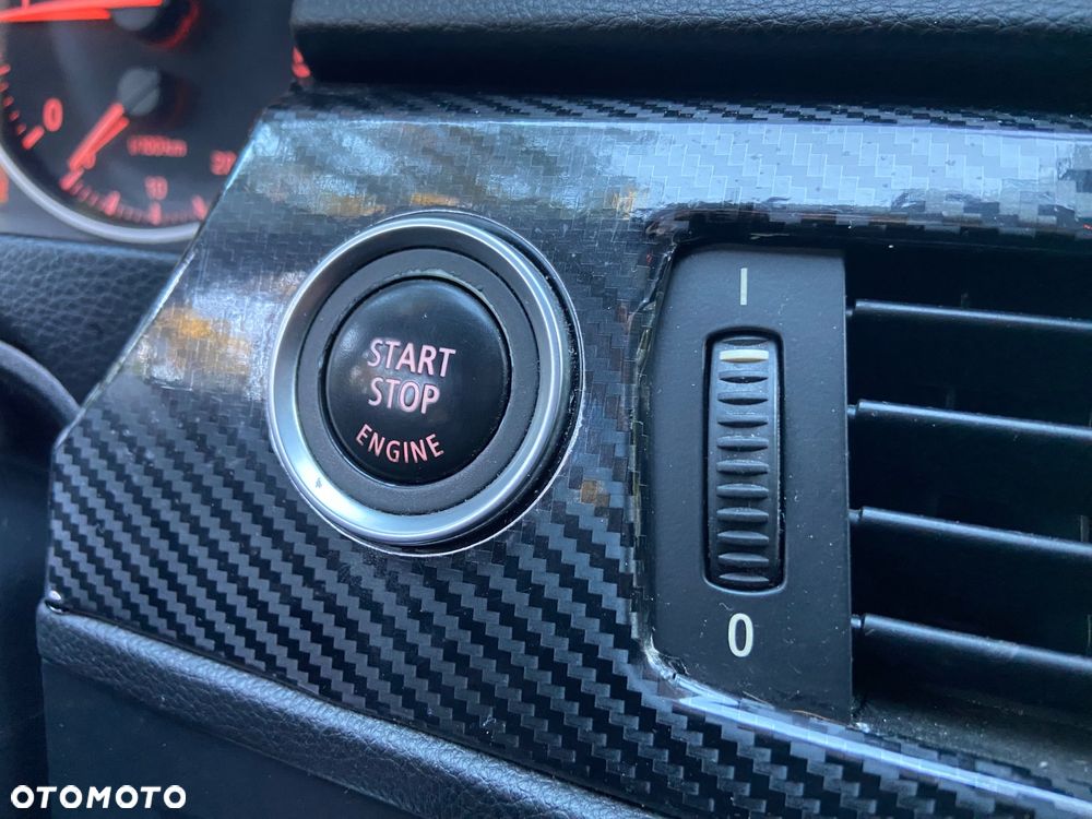 BMW Seria 3 318d DPF Edition Exclusive - 33