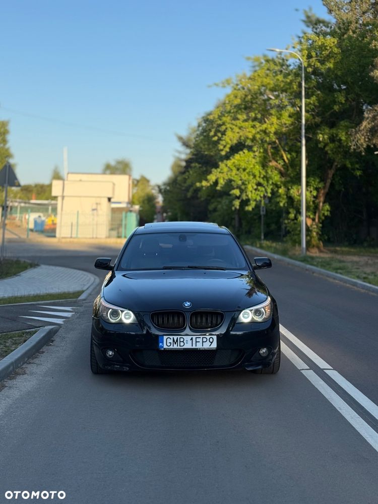 BMW Seria 5 535d - 33