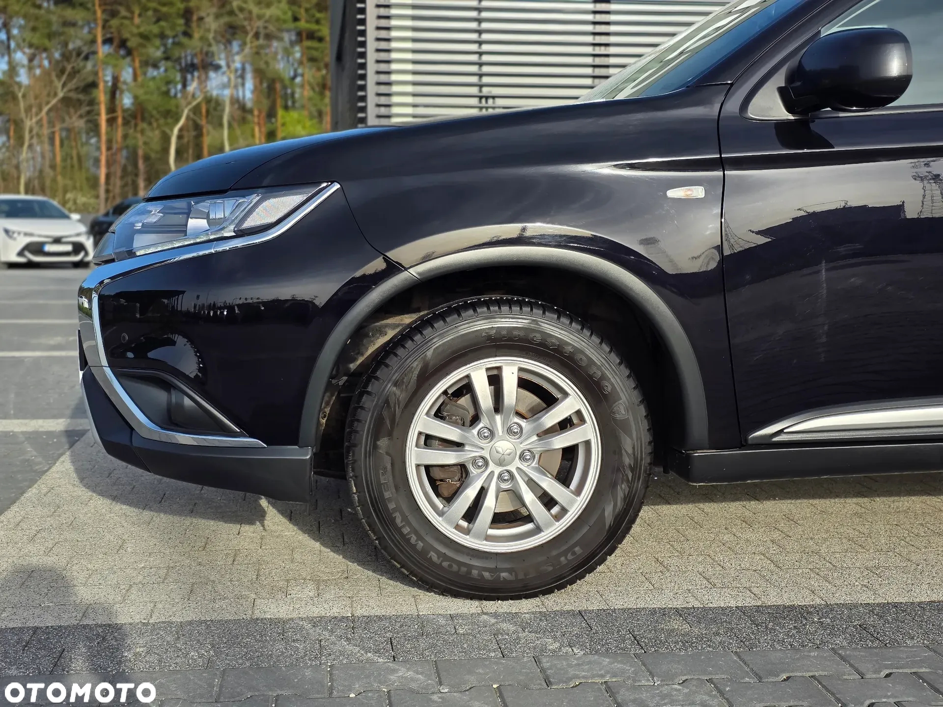 Mitsubishi Outlander 2.0 Invite + 2WD - 9