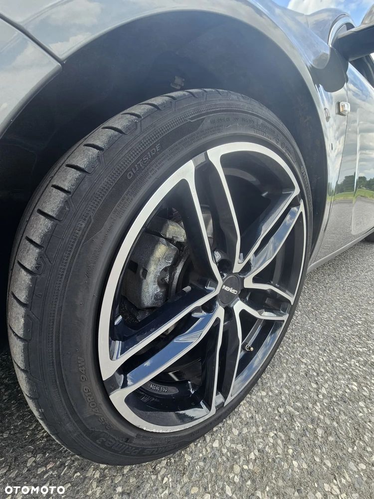 Opel Insignia - 11