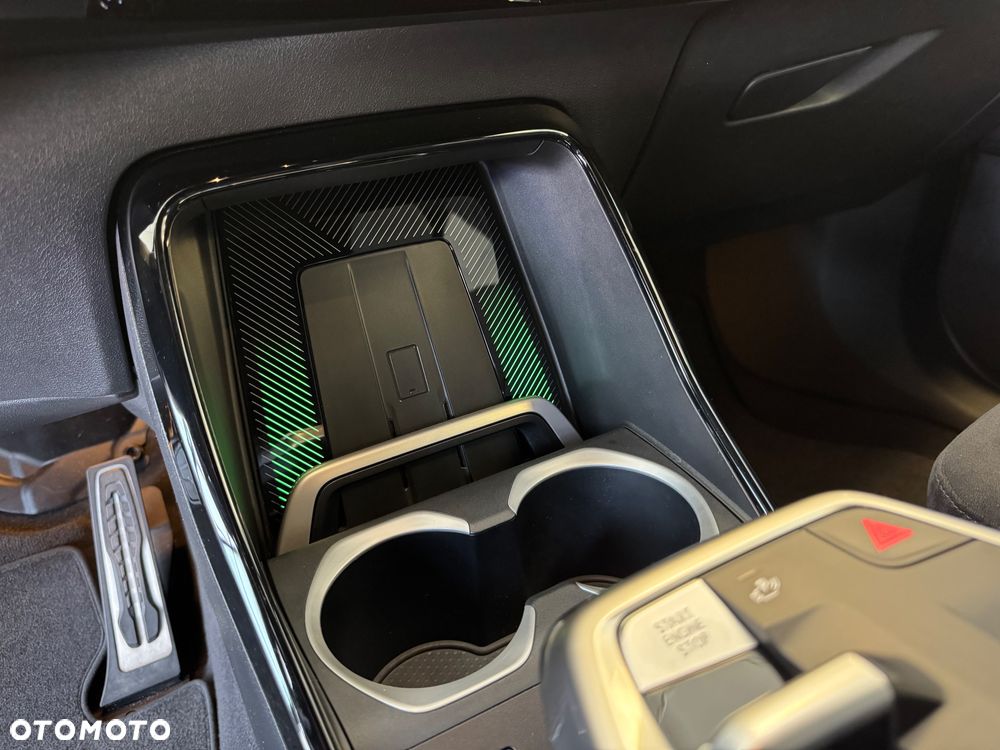 BMW X1 xDrive25e M Sportpaket - 18