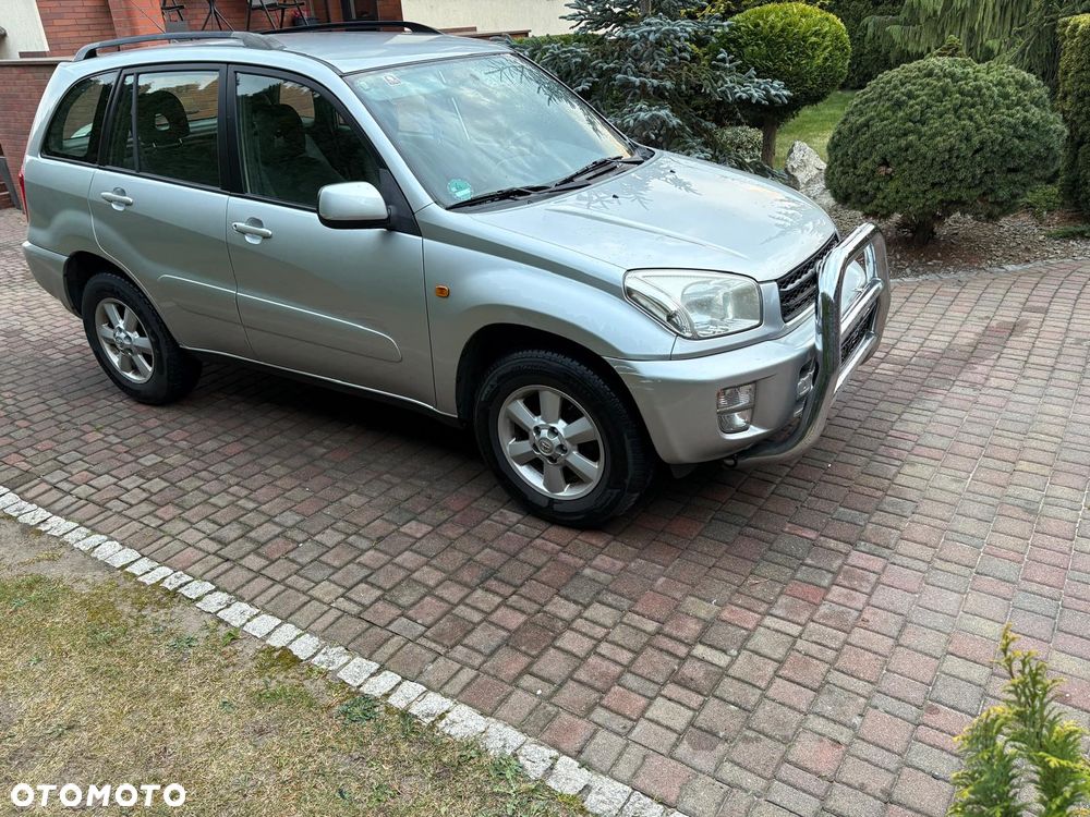Toyota RAV4 1.8 VVT-i 4x2 - 1
