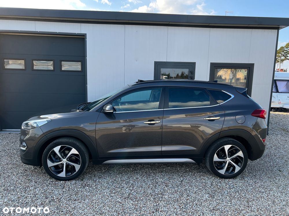 Hyundai Tucson 2.0 CRDI BlueDrive Style 2WD - 7