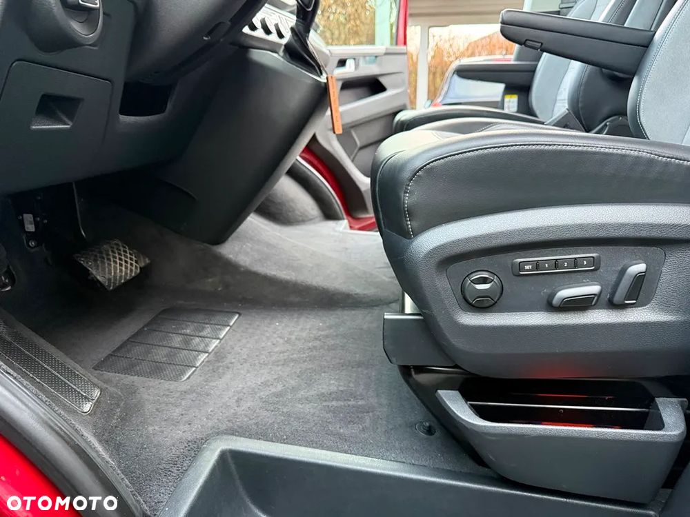Volkswagen Multivan 2.0 TDI L1 Highline DSG - 13
