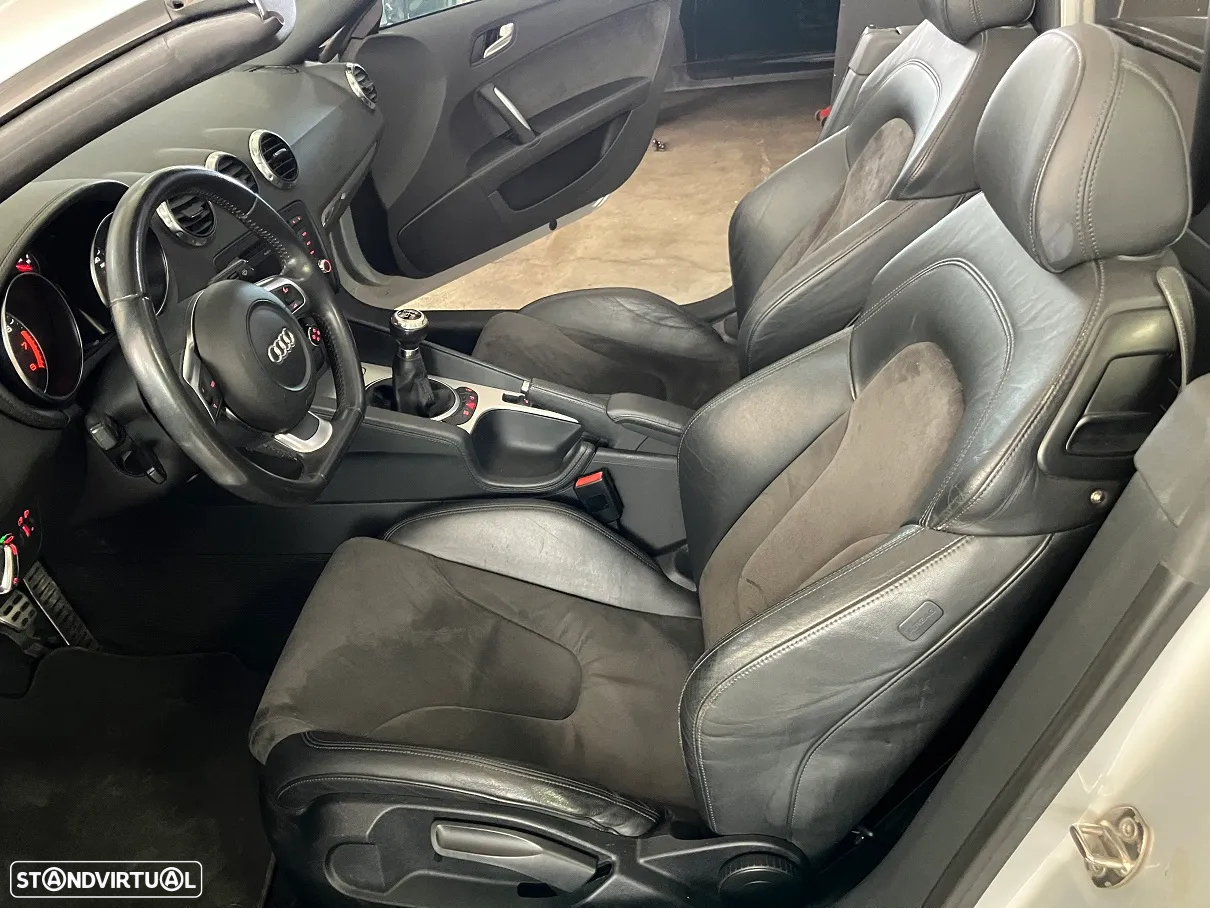 Audi TT Roadster 2.0 TFSi - 26