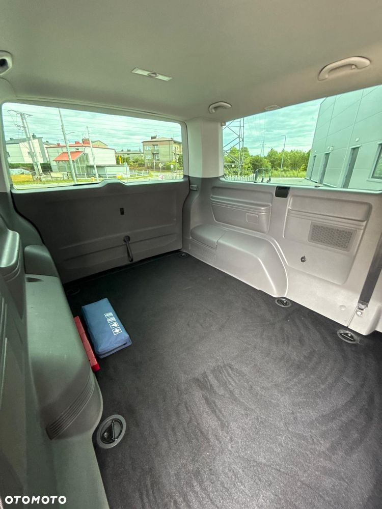 Volkswagen Caravelle 2.0 TDI L2 Comfortline DSG - 13
