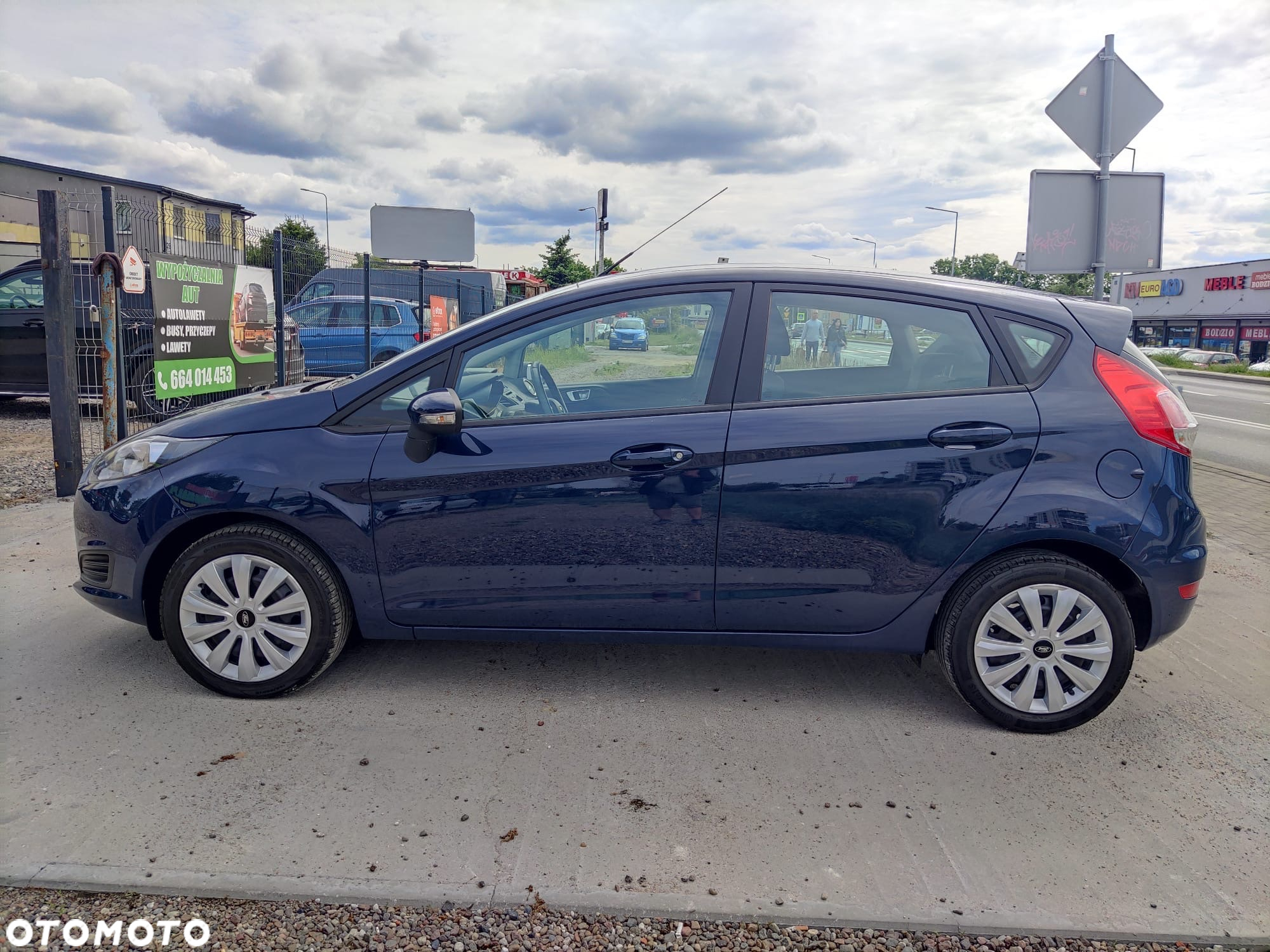 Ford Fiesta 1.0 Ambiente - 4