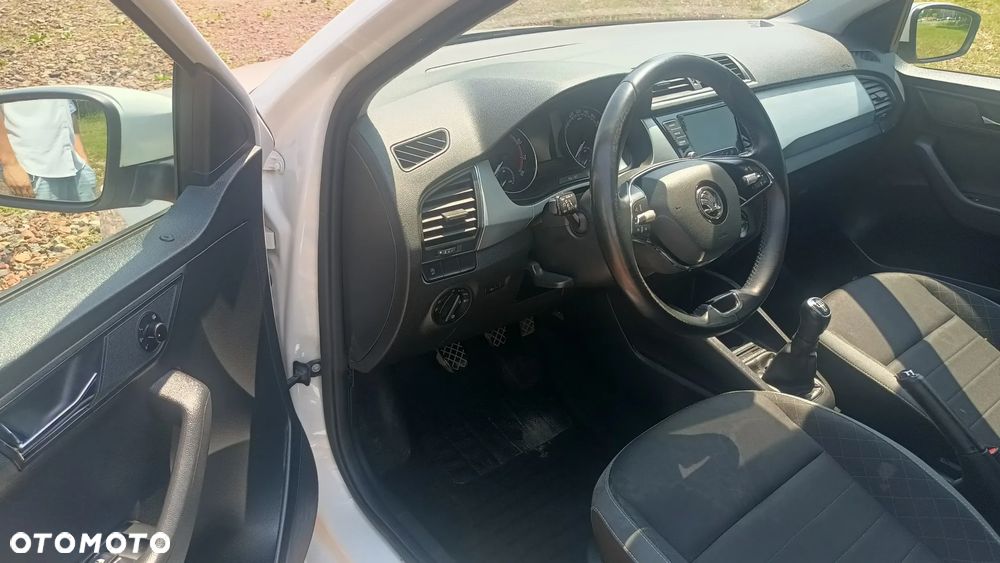 Skoda Fabia 1.0 TSI Essence - 8