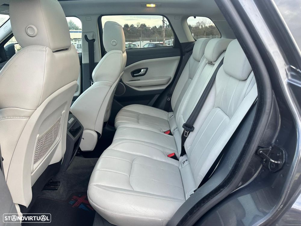 Land Rover Range Rover Evoque D150 - 13