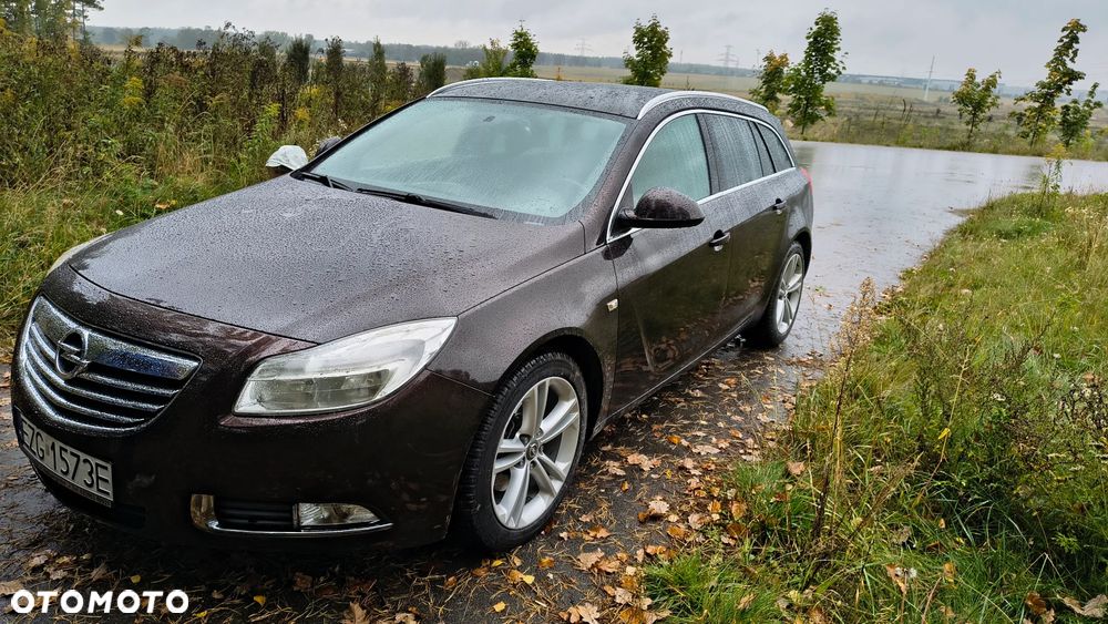Opel Insignia - 1