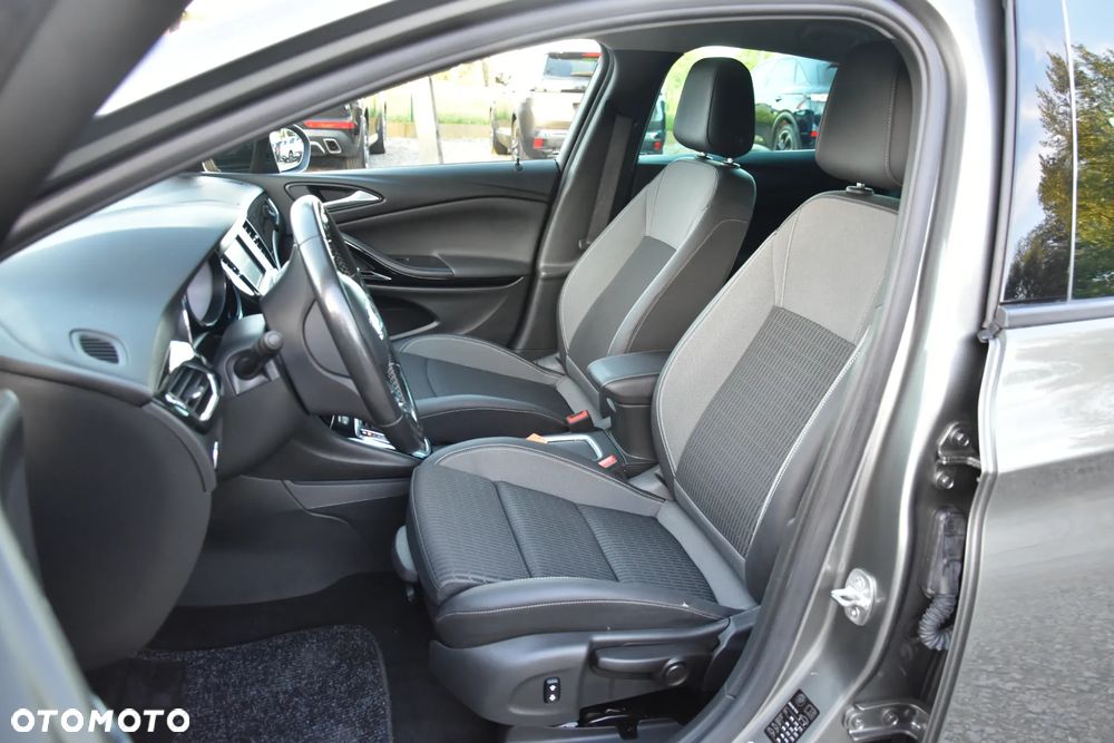 Opel Astra 1.4 T Sport EU6 - 20
