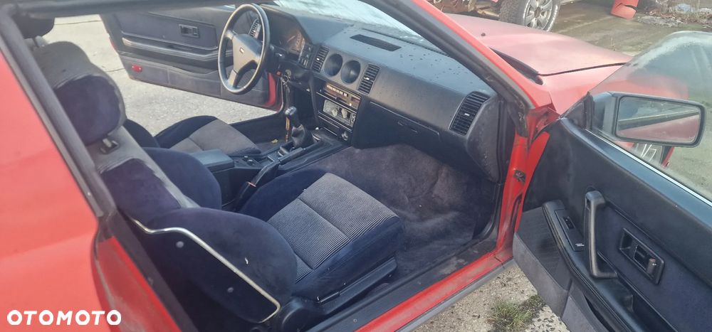 Nissan 300 ZX - 4