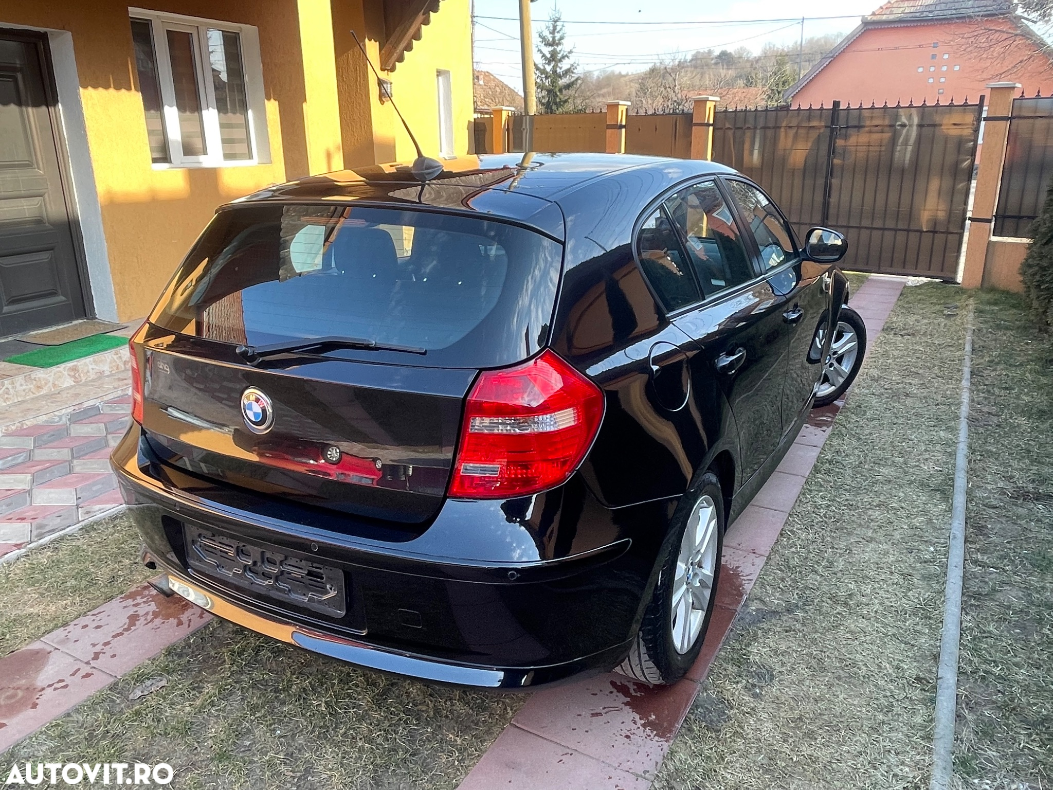 BMW Seria 1 118d DPF - 21