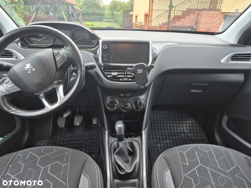Peugeot 2008 1.6 BlueHDi Active - 14