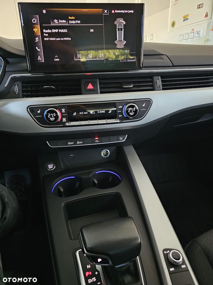 Audi A4 Avant 35 TDI mHEV S tronic - 17