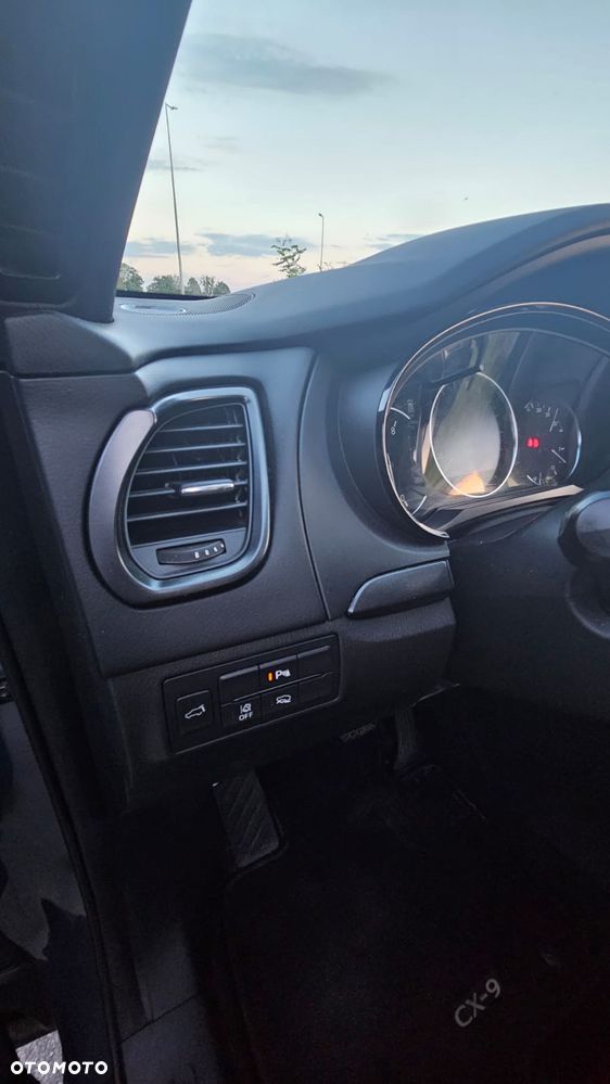 Mazda CX-9 - 12