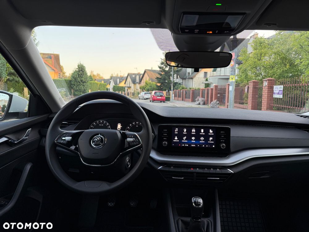 Skoda Octavia 2.0 TDI Active - 9