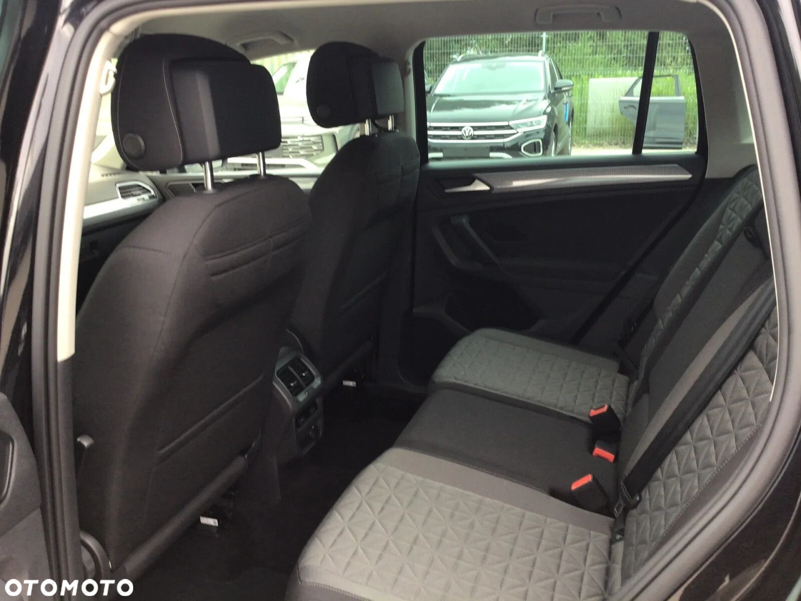 Volkswagen Tiguan 1.5 TSI EVO Life - 16