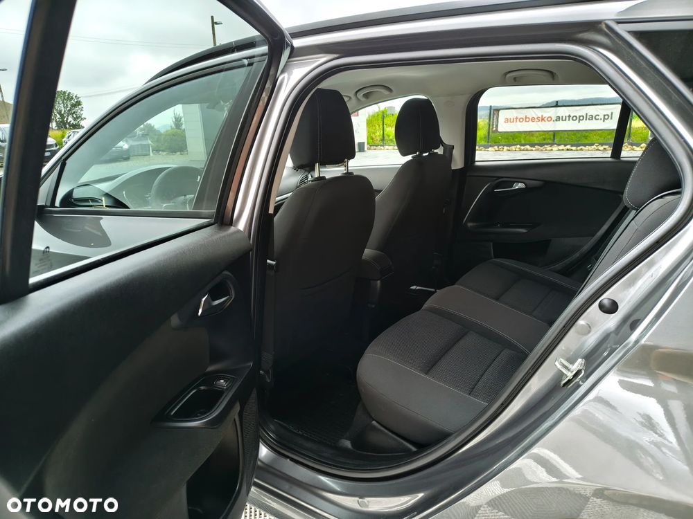 Fiat Tipo 1.4 T-Jet Business Line - 17