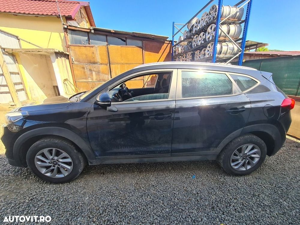 Dezmembrari dezmembrez  Hyundai Tucson 3 1.7 Diesel - 5
