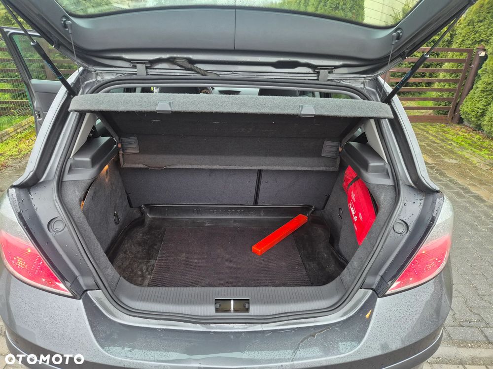 Opel Astra 1.4 Selection - 22