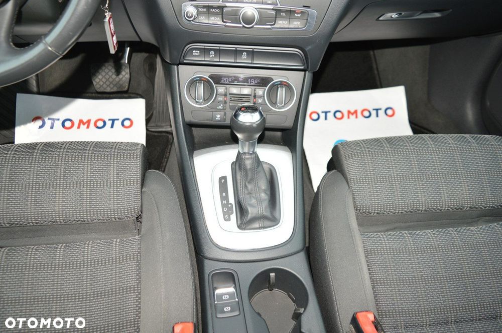 Audi Q3 2.0 TDI S tronic - 23