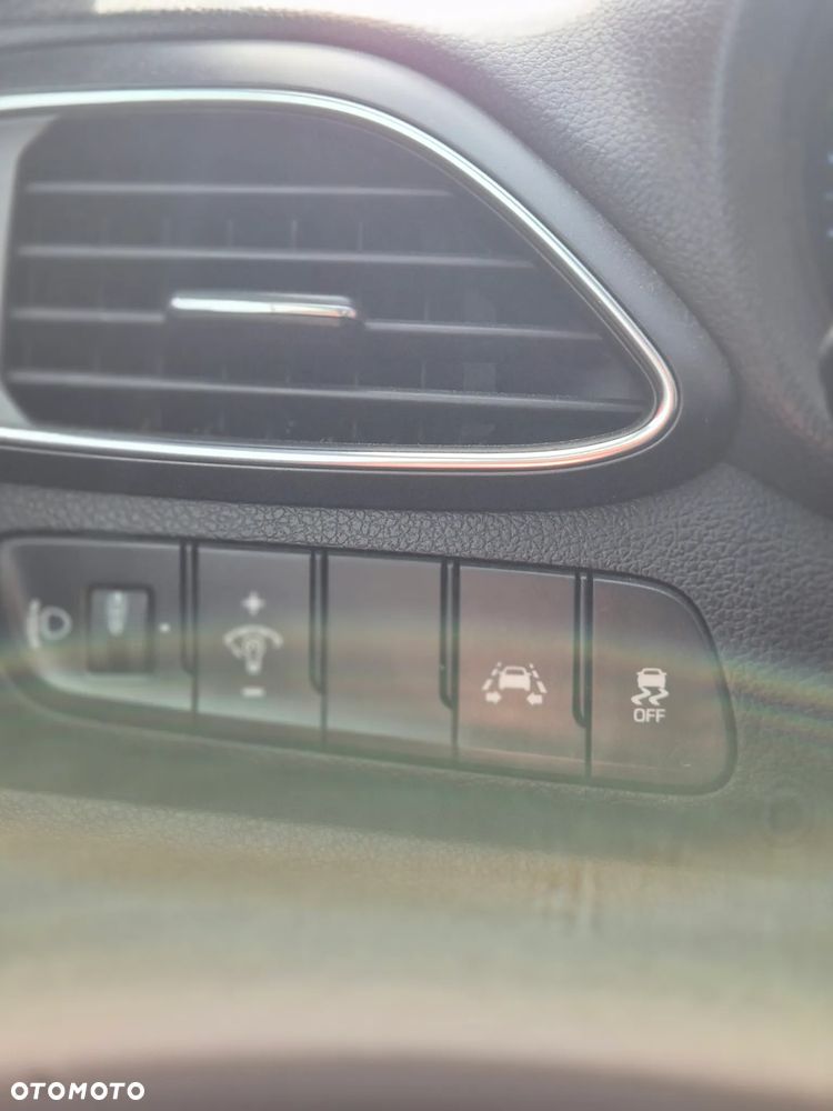Hyundai i30 - 9
