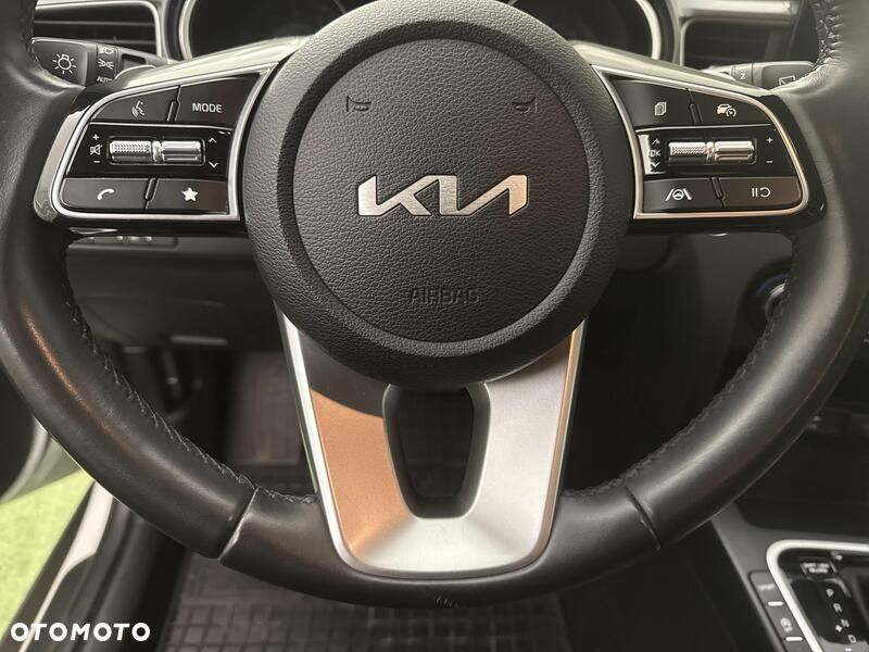 Kia XCeed 1.5 T-GDI M DCT - 13