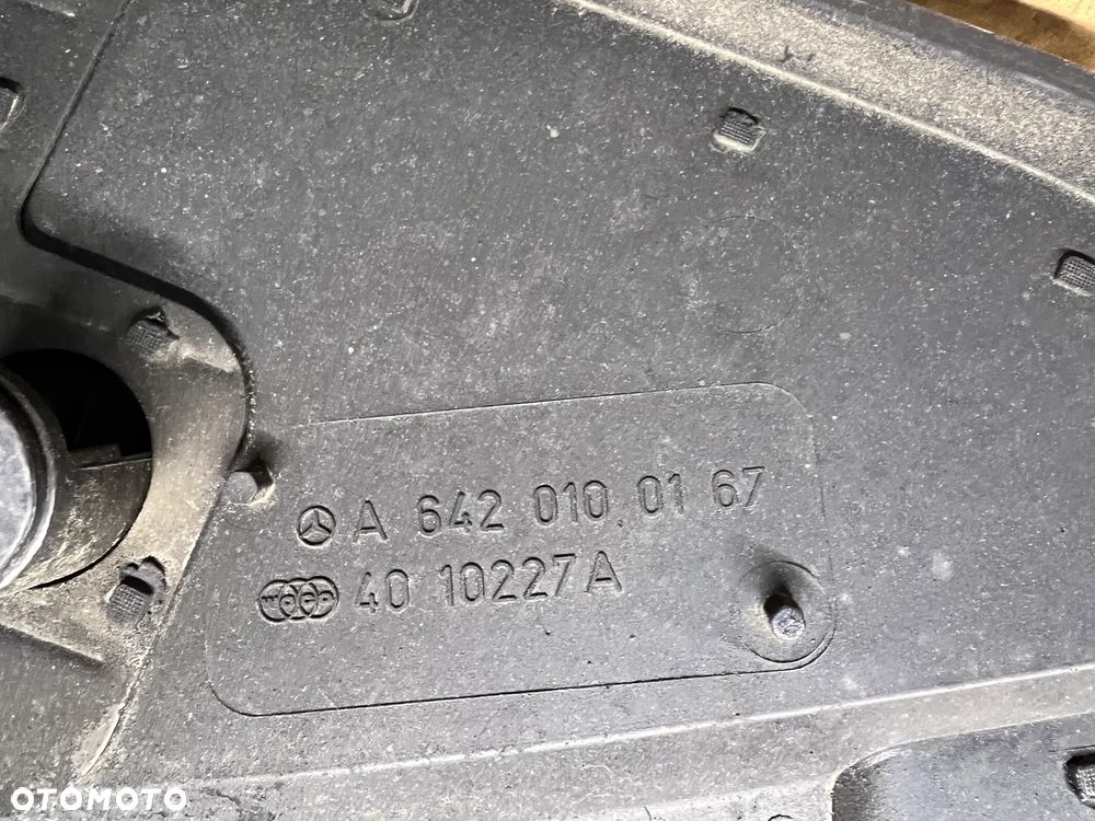 Osłona pokrywa silnika Mercedes ML W164 3.0 CDI A6420100167 - 3