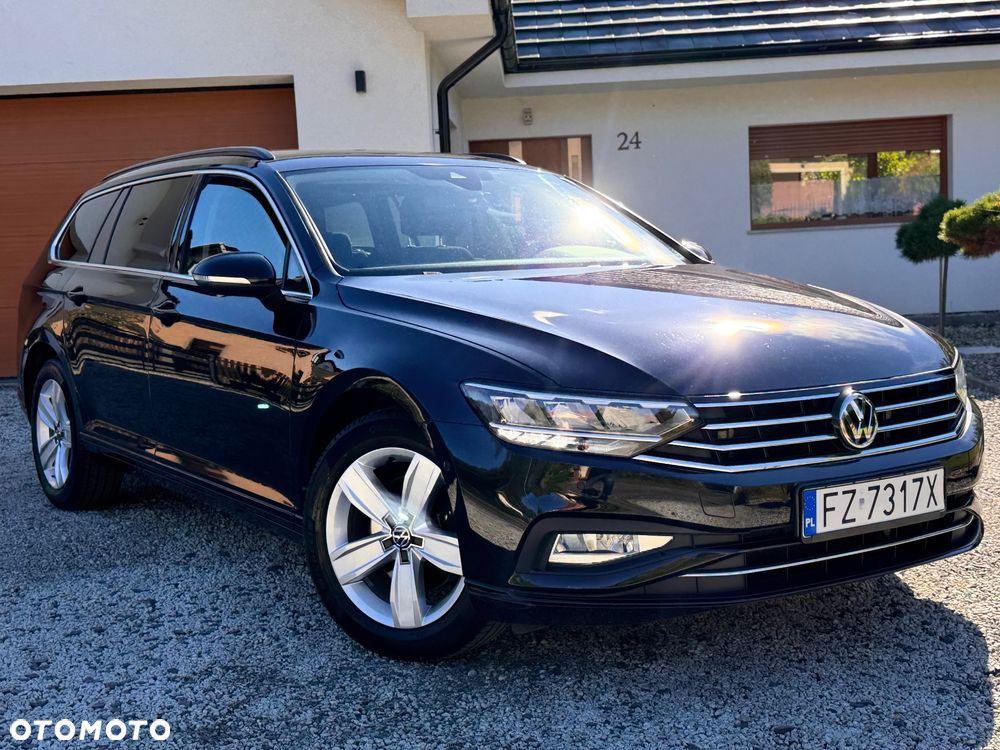 Volkswagen Passat Variant 2.0 TDI SCR DSG Comfortline - 17