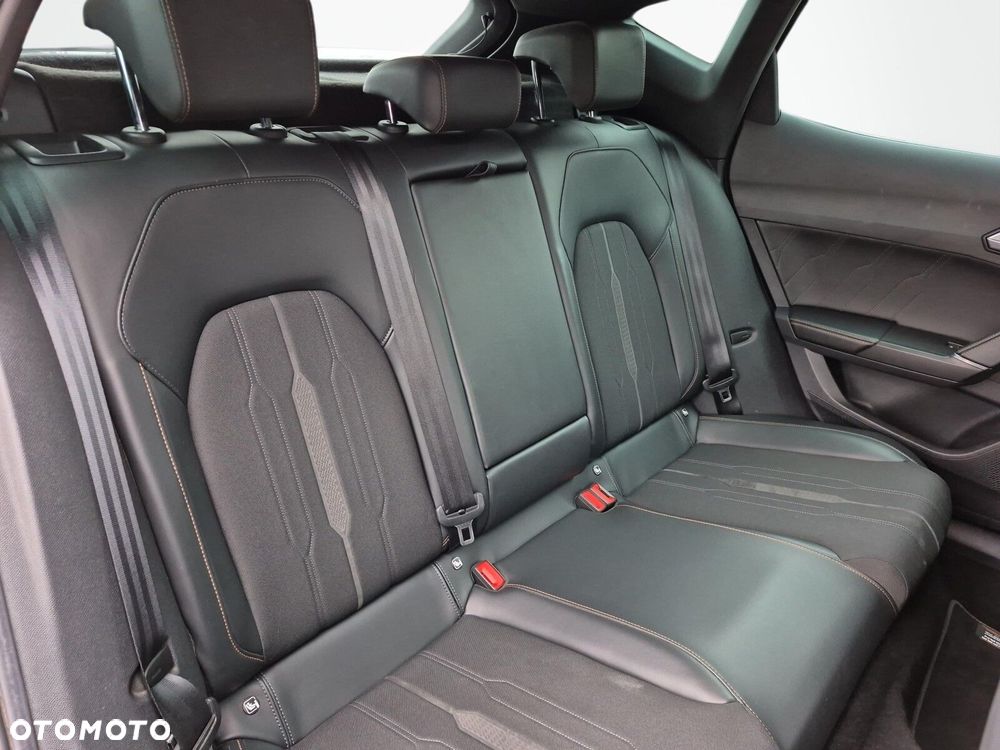 Cupra Formentor 1.4 e-Hybrid VZ DSG - 30